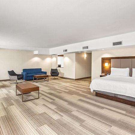 Holiday Inn Express & Suites Tacoma By Ihg Eksteriør bilde