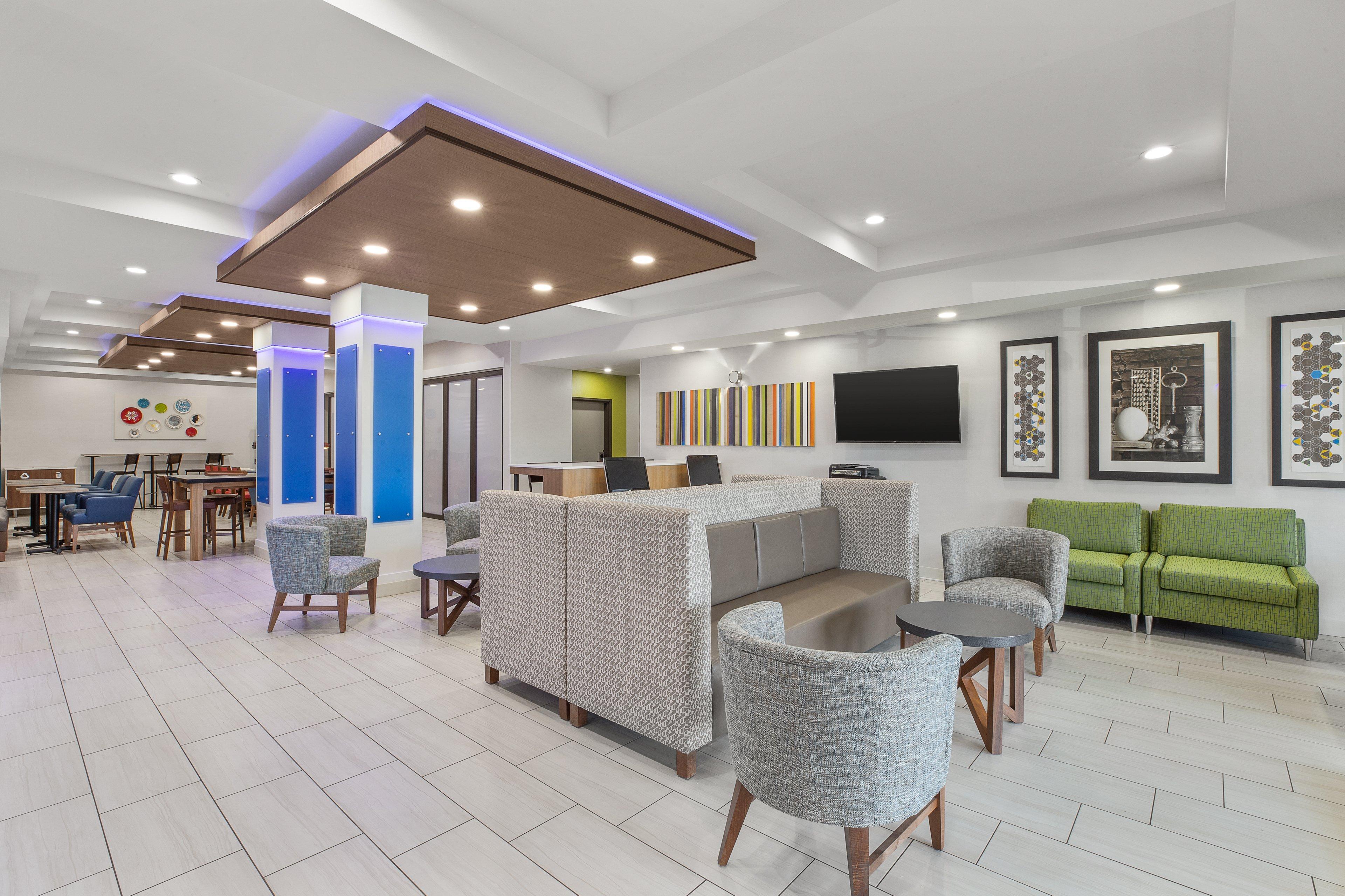 Holiday Inn Express & Suites Tacoma By Ihg Eksteriør bilde