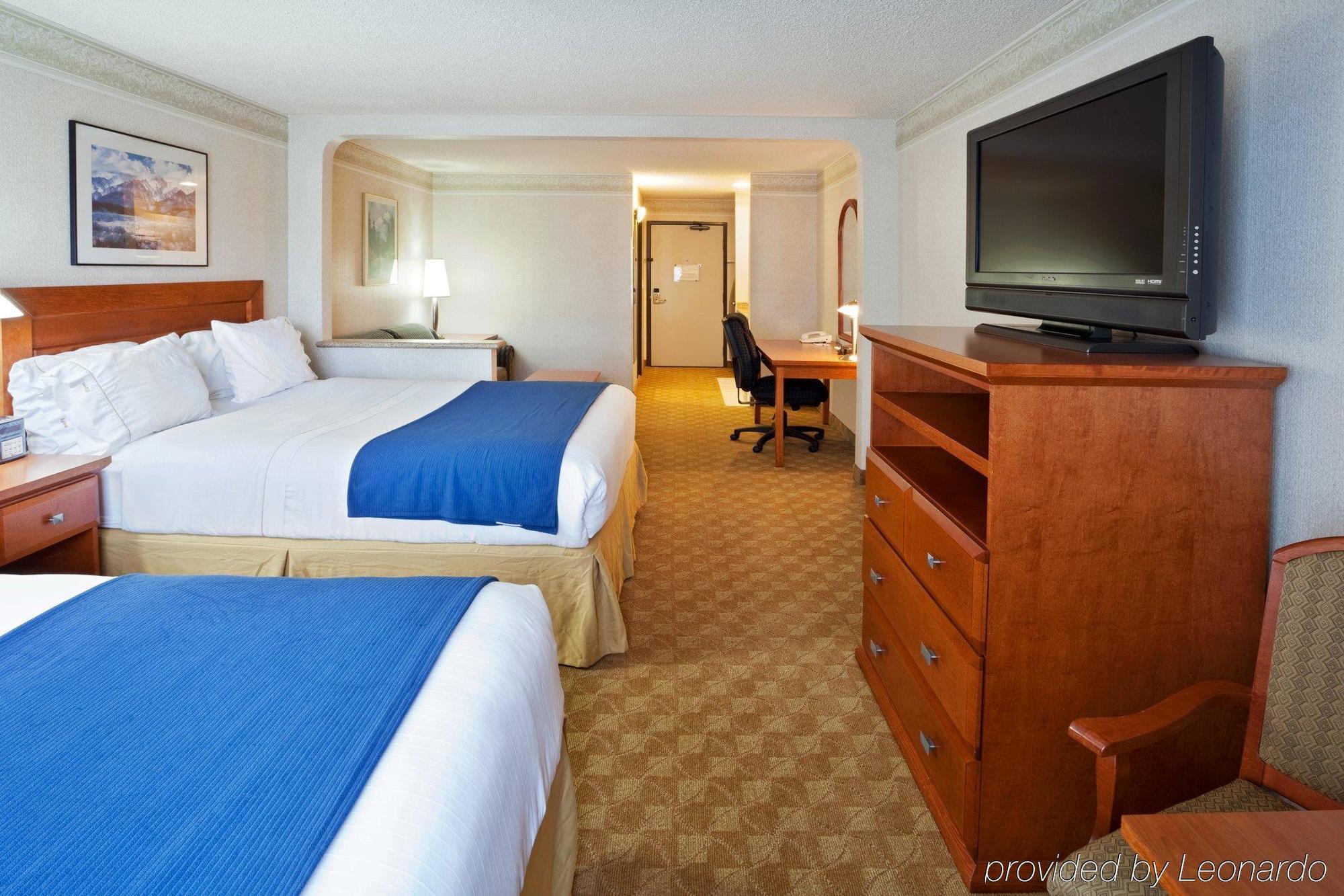 Holiday Inn Express & Suites Tacoma By Ihg Eksteriør bilde